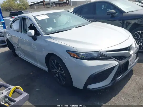4T1G11AK7PU184319 2023 TOYOTA CAMRY - Image 1