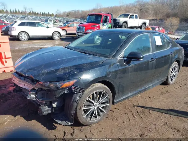 4T1G11AK7PU720430 2023 TOYOTA CAMRY - Image 2