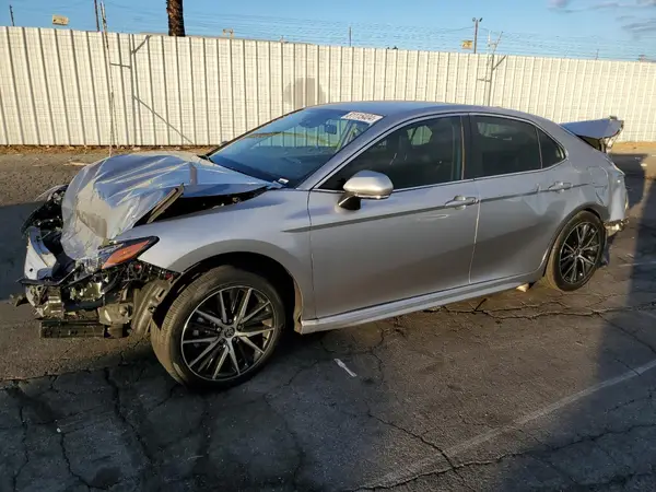 4T1G11AK7PU725028 2023 TOYOTA CAMRY - Image 1
