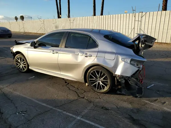 4T1G11AK7PU725028 2023 TOYOTA CAMRY - Image 2
