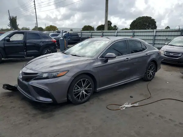 4T1G11AK7PU726440 2023 TOYOTA CAMRY - Image 1