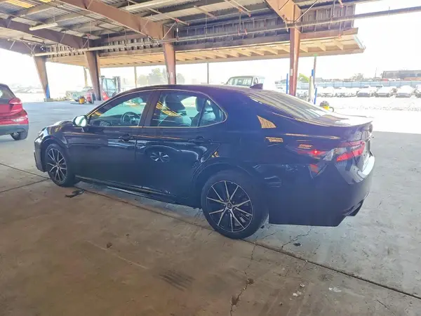 4T1G11AK7PU733730 2023 TOYOTA CAMRY - Image 2