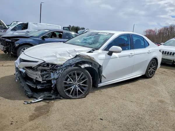 4T1G11AK7PU736272 2023 TOYOTA CAMRY - Image 1
