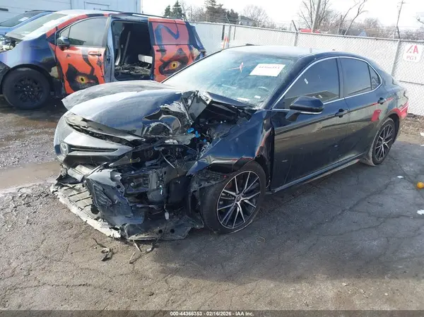 4T1G11AK7PU738099 2023 TOYOTA CAMRY - Image 2