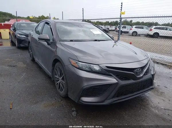 4T1G11AK7PU743335 2023 TOYOTA CAMRY - Image 1