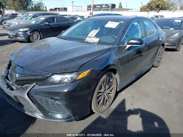 4T1G11AK7PU756201 2023 TOYOTA CAMRY - Image 2