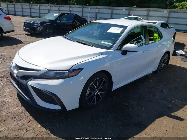 4T1G11AK7PU777095 2023 TOYOTA CAMRY - Image 2