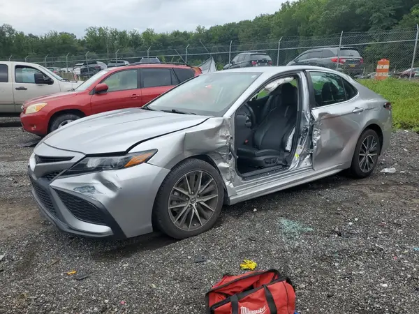 4T1G11AK7PU778229 2023 TOYOTA CAMRY - Image 1