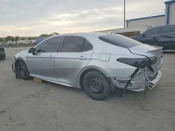 4T1G11AK7PU781941 2023 TOYOTA CAMRY - Image 2