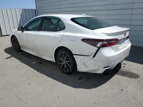 4T1G11AK7PU783494 2023 TOYOTA CAMRY - Image 2