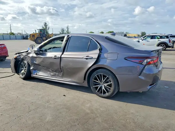 4T1G11AK7PU784354 2023 TOYOTA CAMRY - Image 2