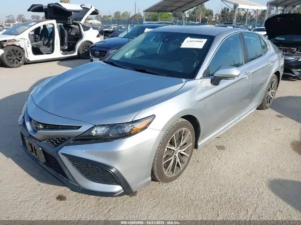 4T1G11AK7PU789781 2023 TOYOTA CAMRY - Image 2