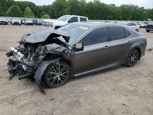 4T1G11AK7PU806370 2023 TOYOTA CAMRY - Image 1