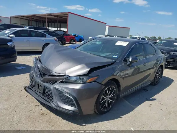 4T1G11AK7PU808152 2023 TOYOTA CAMRY - Image 2