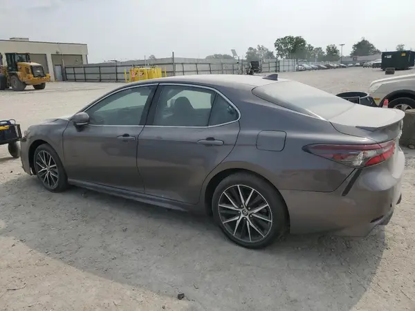 4T1G11AK7PU810595 2023 TOYOTA CAMRY - Image 2