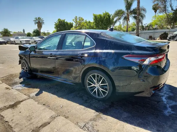 4T1G11AK7PU814680 2023 TOYOTA CAMRY - Image 2