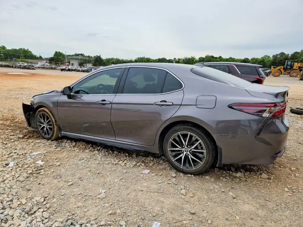 4T1G11AK7PU817885 2023 TOYOTA CAMRY - Image 2