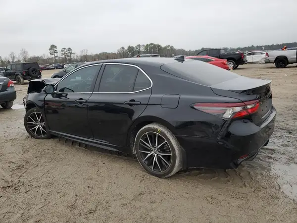 4T1G11AK7PU827560 2023 TOYOTA CAMRY - Image 2
