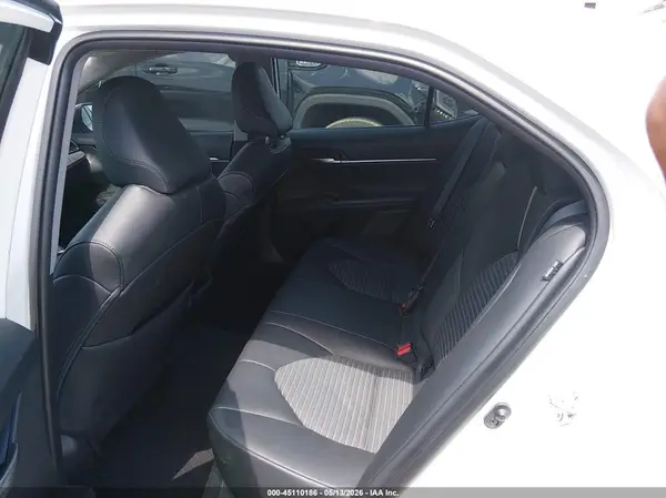4T1G11AK7RU189555 2024 TOYOTA CAMRY - Image 8