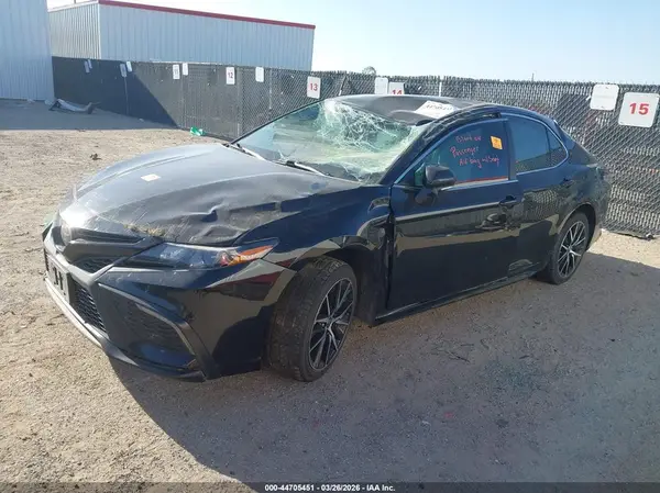 4T1G11AK7RU190544 2024 TOYOTA CAMRY - Image 2