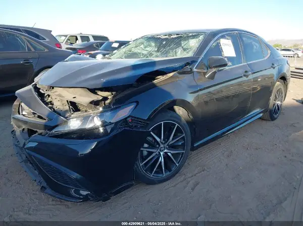 4T1G11AK7RU205494 2024 TOYOTA CAMRY - Image 2