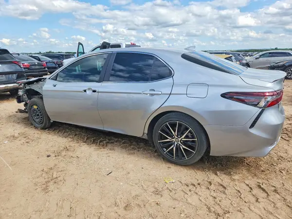 4T1G11AK7RU210839 2024 TOYOTA CAMRY - Image 2