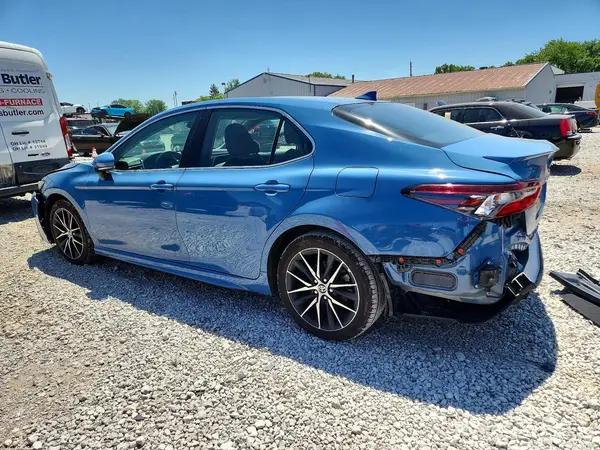 4T1G11AK7RU225129 2024 TOYOTA CAMRY - Image 2