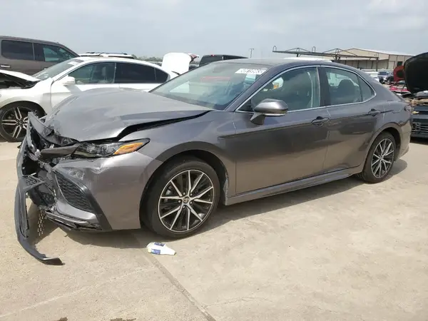 4T1G11AK7RU226314 2024 TOYOTA CAMRY - Image 1