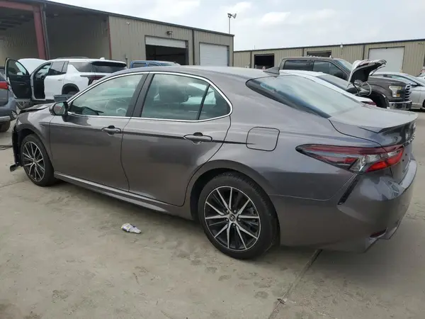 4T1G11AK7RU226314 2024 TOYOTA CAMRY - Image 2