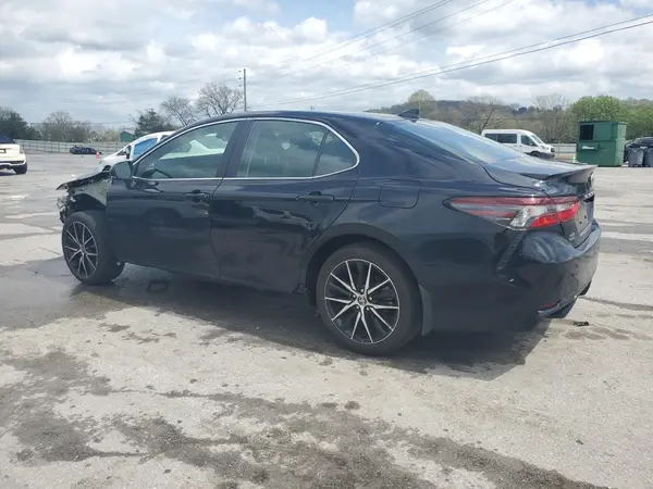 4T1G11AK7RU233490 2024 TOYOTA CAMRY - Image 2