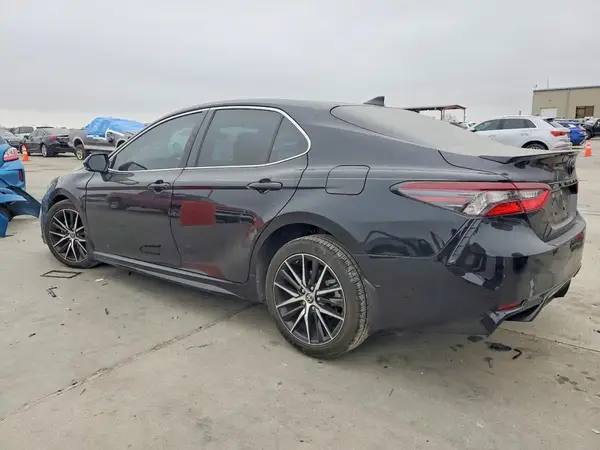 4T1G11AK7RU235773 2024 TOYOTA CAMRY - Image 2