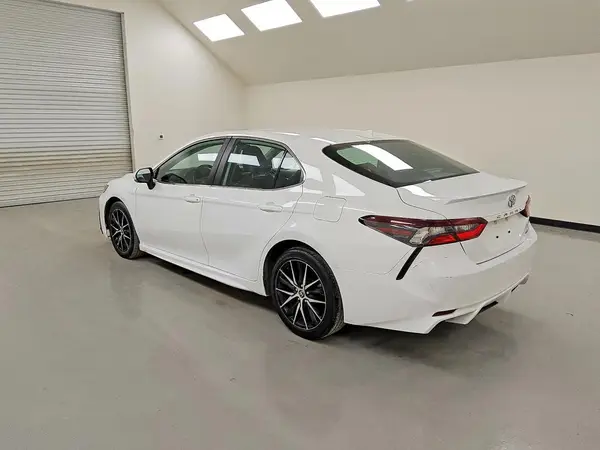 4T1G11AK7RU239158 2024 TOYOTA CAMRY - Image 2