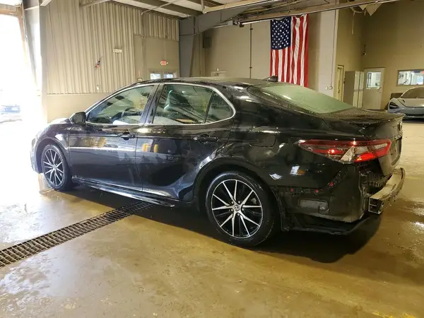 4T1G11AK7RU256462 2024 TOYOTA CAMRY - Image 2