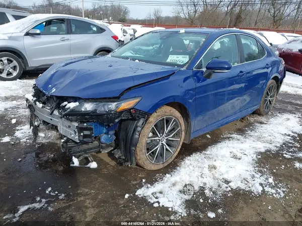 4T1G11AK7RU261208 2024 TOYOTA CAMRY - Image 2
