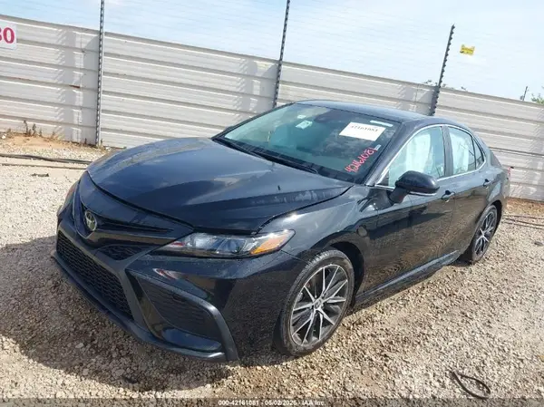 4T1G11AK7RU853465 2024 TOYOTA CAMRY - Image 2