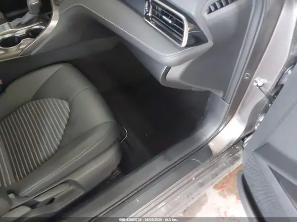 4T1G11AK7RU877880 2024 TOYOTA CAMRY - Image 8