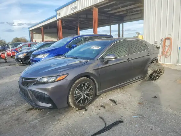 4T1G11AK7RU878219 2024 TOYOTA CAMRY - Image 1