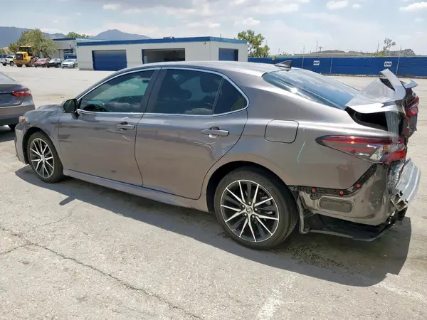 4T1G11AK7RU909730 2024 TOYOTA CAMRY - Image 2