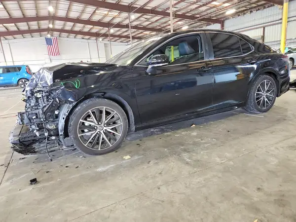 4T1G11AK7RU916841 2024 TOYOTA CAMRY - Image 1