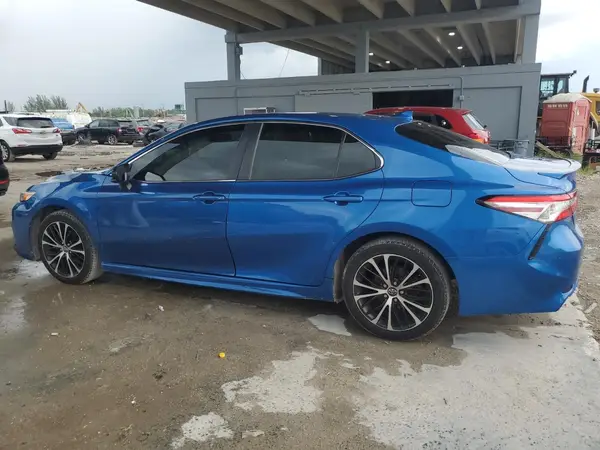 4T1G11AK8LU301125 2020 TOYOTA CAMRY - Image 2
