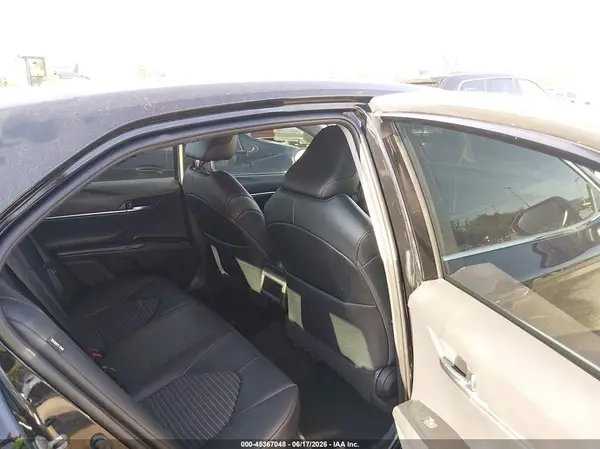4T1G11AK8LU306454 2020 TOYOTA CAMRY - Image 8