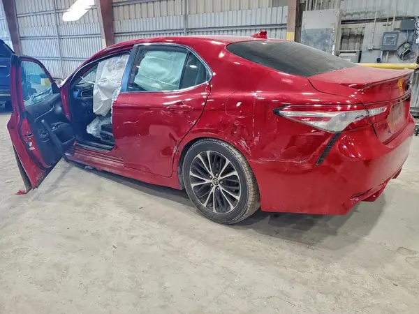 4T1G11AK8LU312836 2020 TOYOTA CAMRY - Image 2