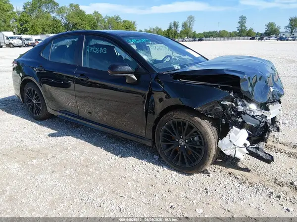 4T1G11AK8LU322234 2020 TOYOTA CAMRY - Image 1