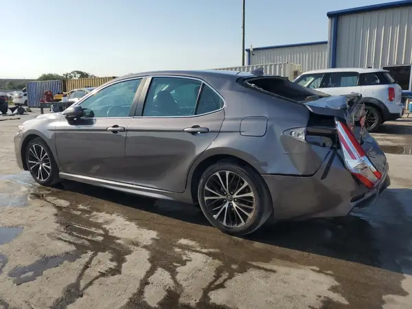 4T1G11AK8LU326378 2020 TOYOTA CAMRY - Image 2