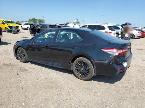 4T1G11AK8LU327949 2020 TOYOTA CAMRY - Image 2