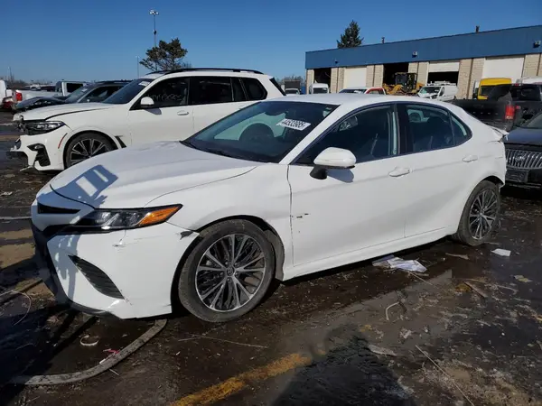 4T1G11AK8LU331466 2020 TOYOTA CAMRY - Image 1