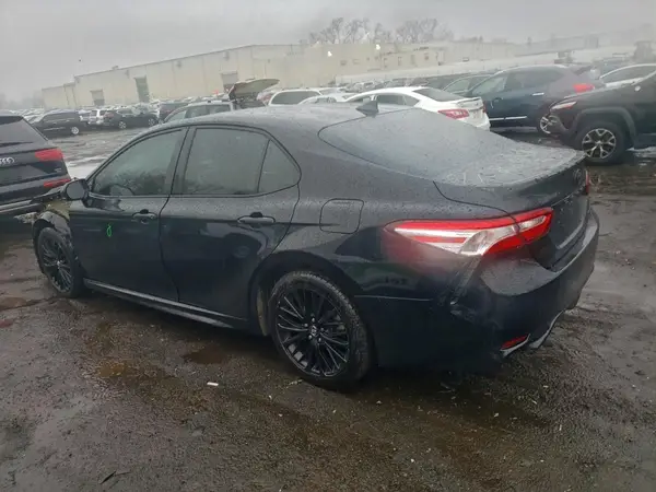 4T1G11AK8LU332889 2020 TOYOTA CAMRY - Image 2