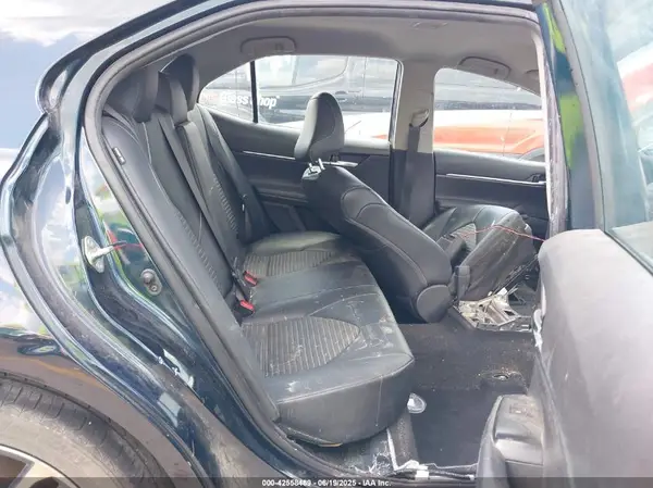 4T1G11AK8LU343228 2020 TOYOTA CAMRY - Image 8