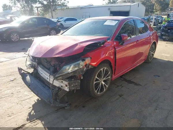 4T1G11AK8LU346940 2020 TOYOTA CAMRY - Image 2