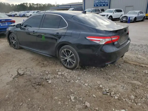 4T1G11AK8LU350843 2020 TOYOTA CAMRY - Image 2